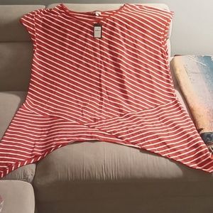 Women's blouse, Red and White stripe. Size 26/28 by Anenue.